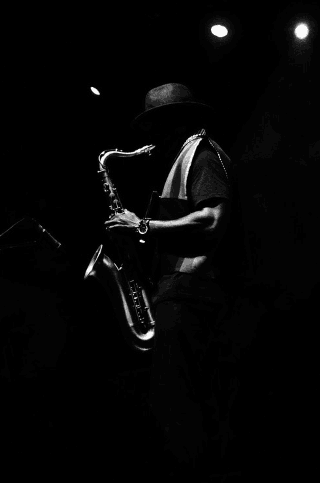SAXOPHONISTE